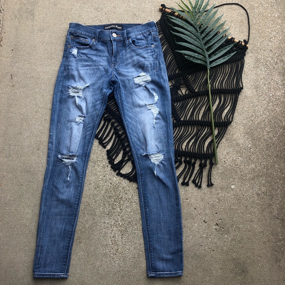 Express Distressed Skinny Jeans Size 4 - Legging Mid Rise - Picture 9 of 9